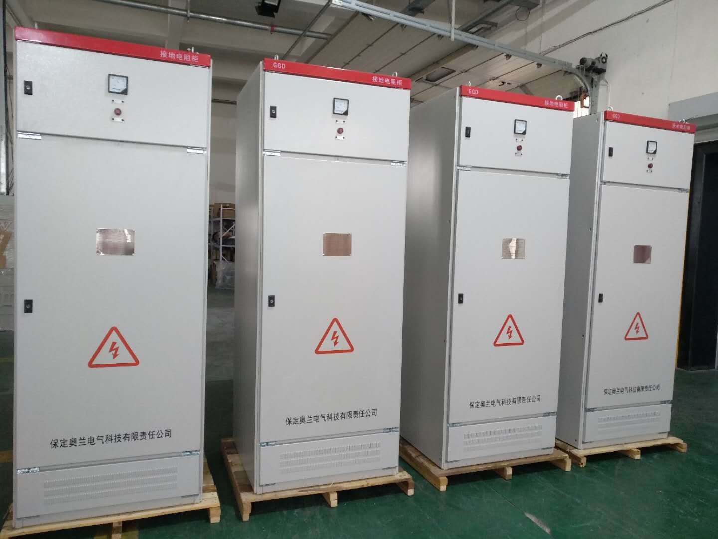 低壓電阻柜運行維護中應(yīng)注意的事項